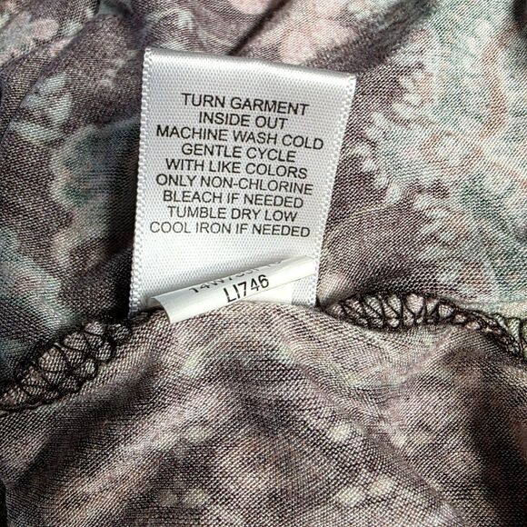 One World Golche Brown Floral and Patterns Soft Tunic Top Size Medium - Picture 8 of 8